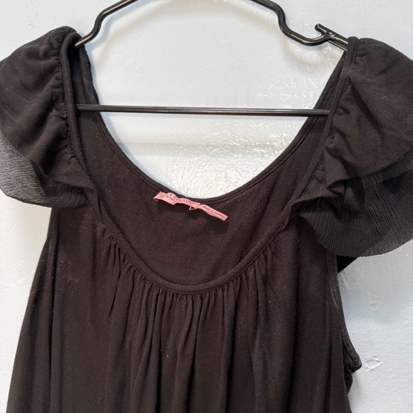 Juicy Couture Black Ruffled Cap Sleeve Top – Size Medium - Picture 2 of 6